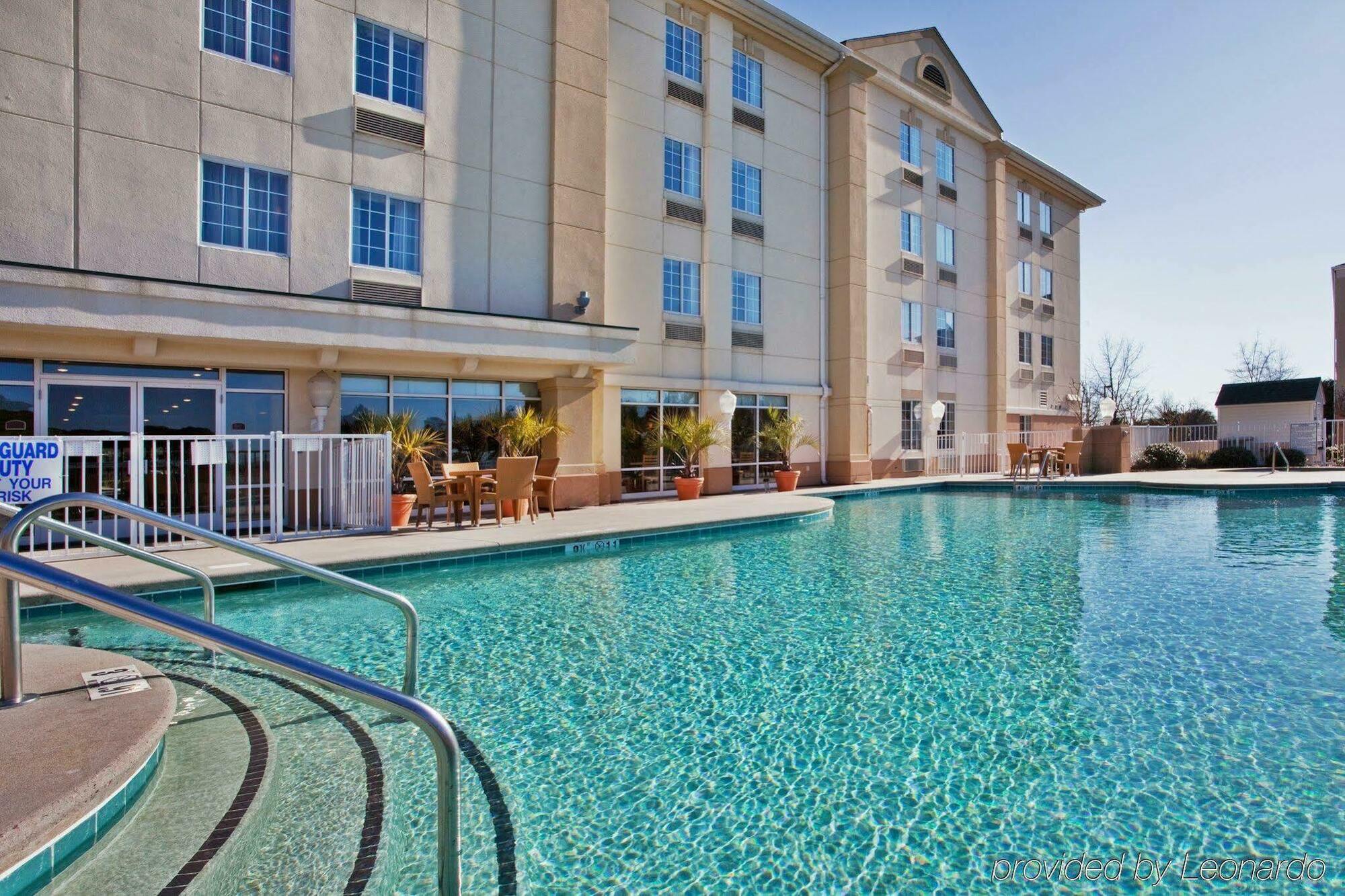 Holiday Inn Express Myrtle Beach-Broadway At The Beach By Ihg Exterior foto